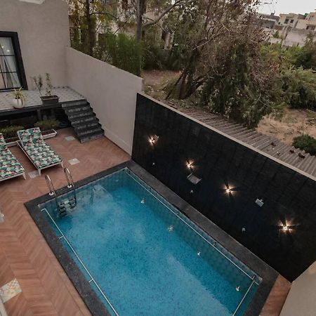 Saiba Outhouse- 4 Bed Room- Pool- Theatre- Partyhall- Garden & Terrace Sitting Area Jaipur Exterior foto