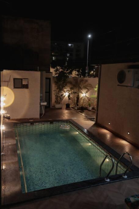 Saiba Outhouse- 4 Bed Room- Pool- Theatre- Partyhall- Garden & Terrace Sitting Area Jaipur Exterior foto