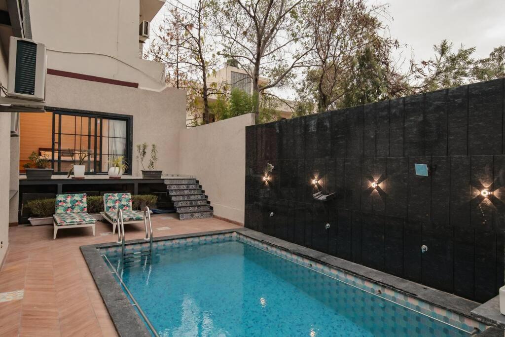 Saiba Outhouse- 4 Bed Room- Pool- Theatre- Partyhall- Garden & Terrace Sitting Area Jaipur Exterior foto